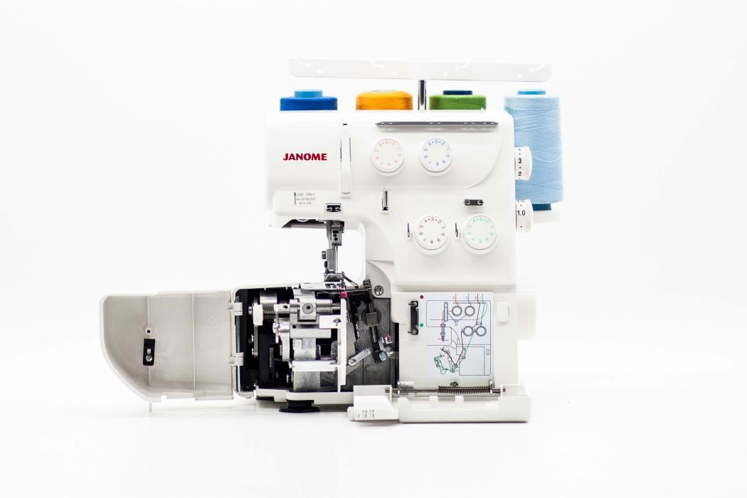 Оверлок Janome HQ-090D