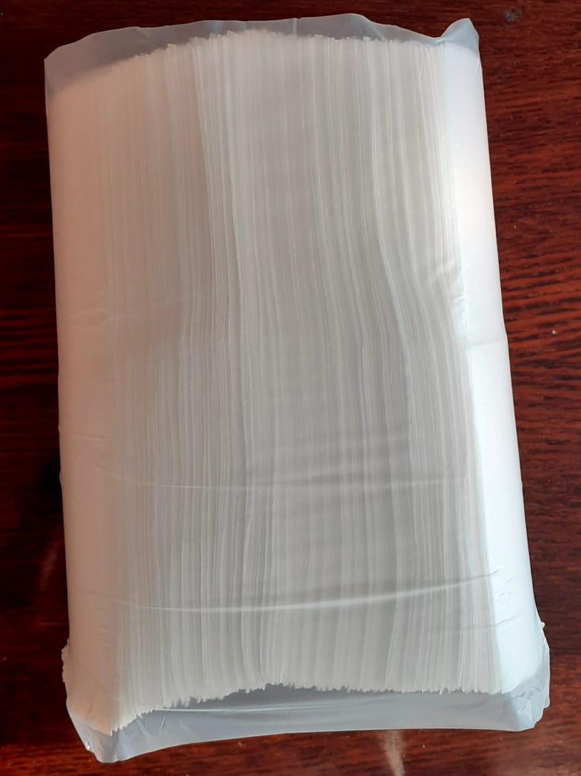 Салфетки бумажные  диспенсерные, цвет белый. L укладка. (250л 18 шт/кор.) Код 0022