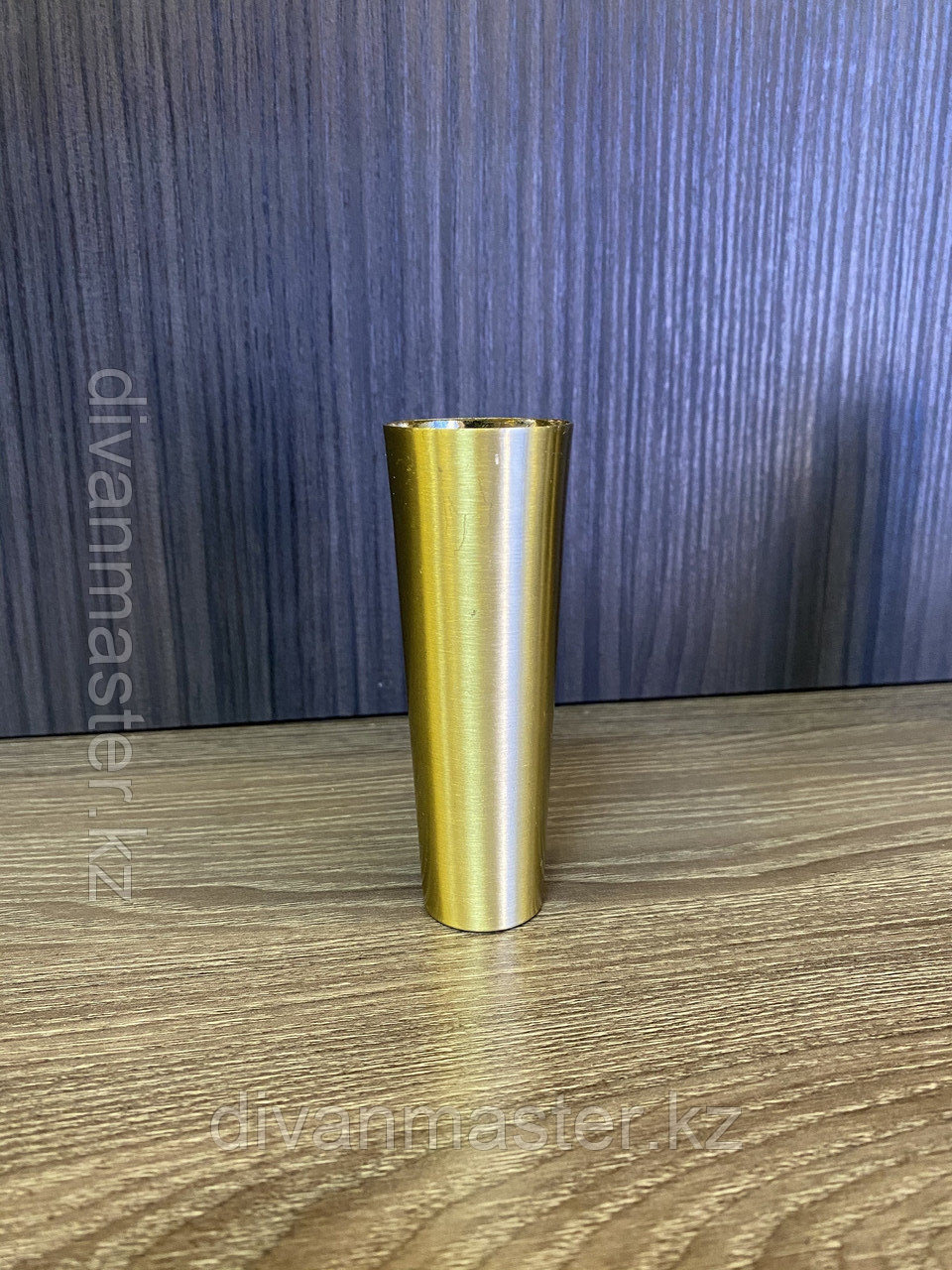 Наконечник для мебельных опор, под латунь, матовое