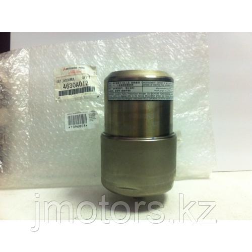 Акумулятор давления тормозов цилиндрический Mitsubishi Pajero 4 - фото 1 - id-p76911532