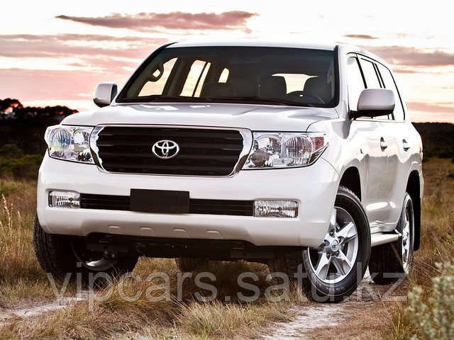 Аренда авто с водителем - Toyota Land Cruiser 200