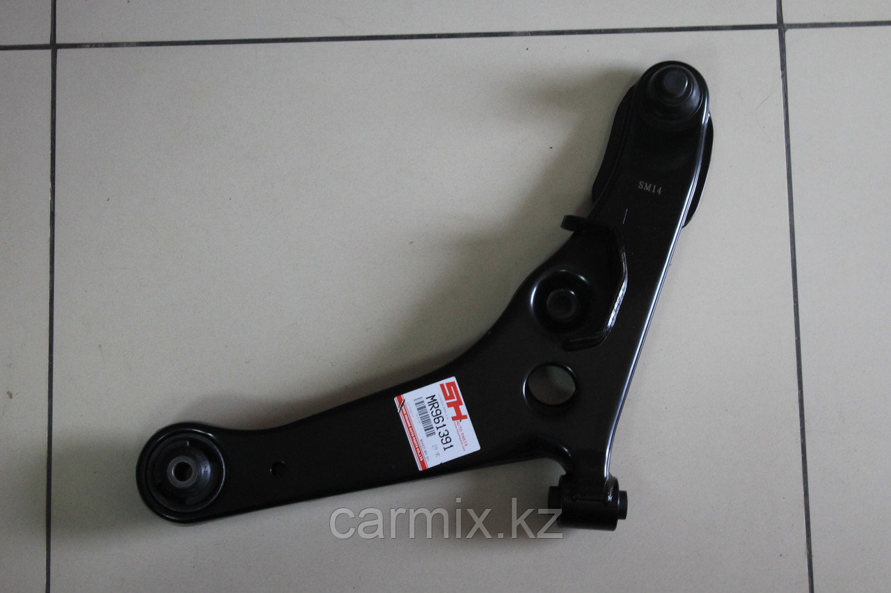 Рычаг передний нижний левый OUTLANDER CU4W, CU5W, SH AUTOPARTS, TAIWAN
