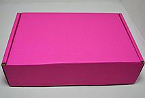 Подарочная коробка ярко-розовая (315*215*81)