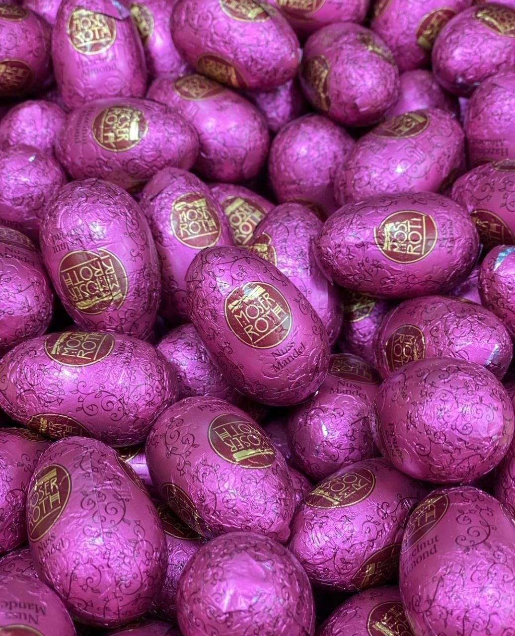 Яйцо шоколадное Мозер Рот Moser Roth миндаль дроблённый (Розовые) 1кг - фото 2 - id-p85246849