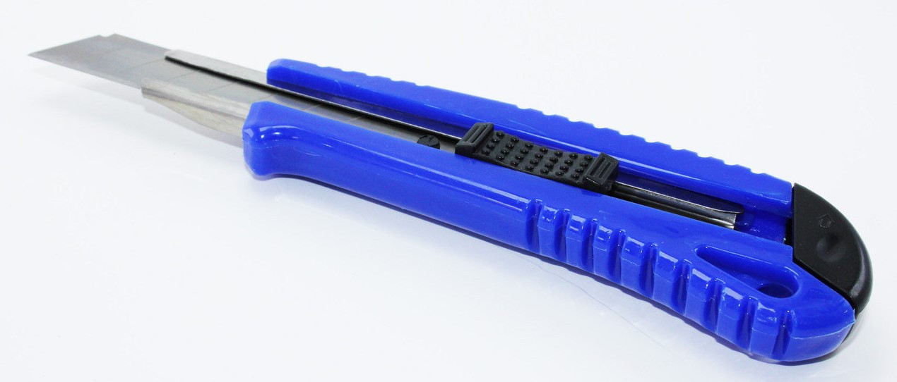 Канцелярский нож ZI-SXL 223