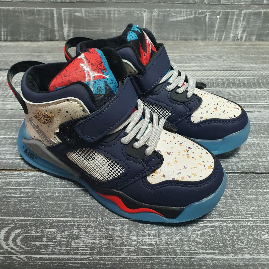 Кроссовки Nike AIR Jordan