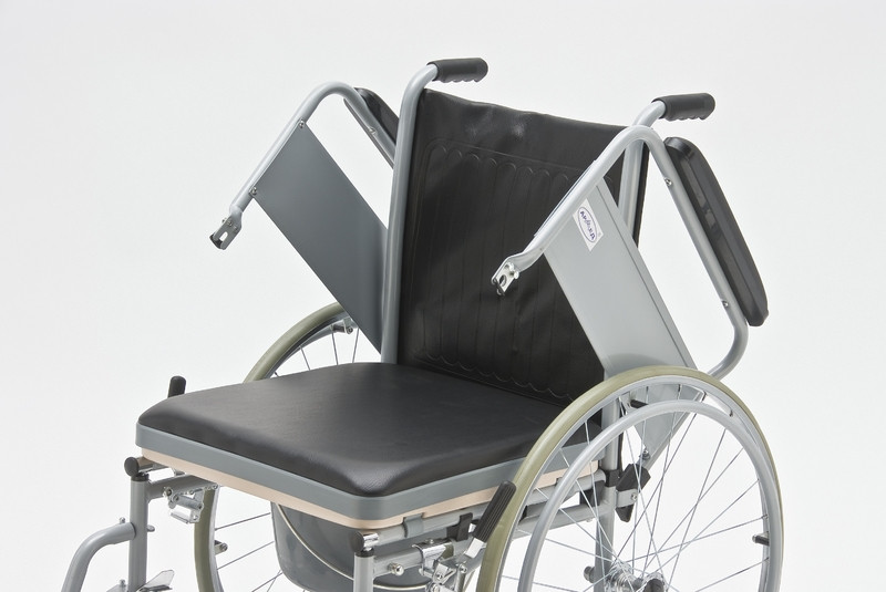 Кресло-коляска с санитарным оснащением для инвалидов Armed : FS682 - фото 2 - id-p85334753