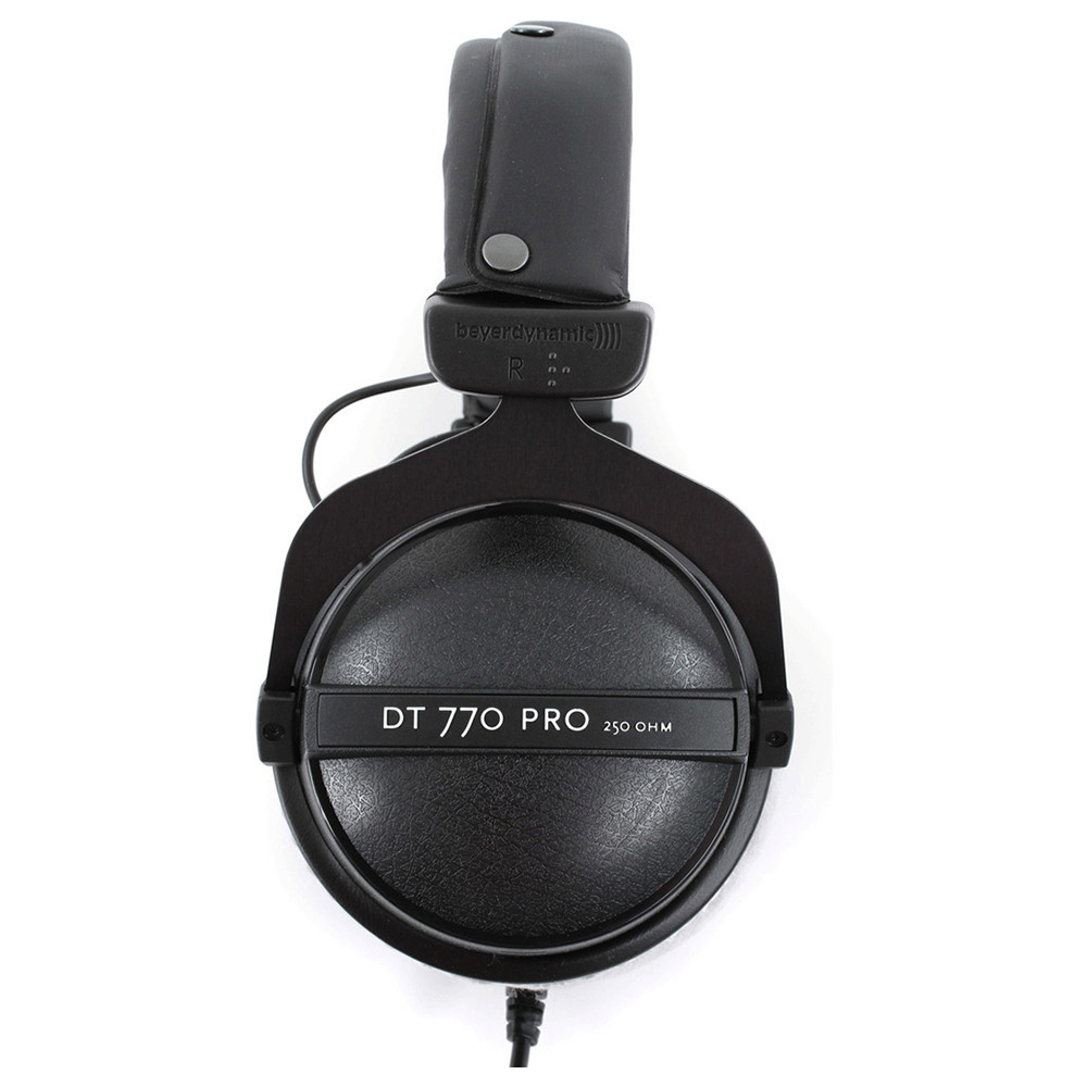 Охватывающие наушники Beyerdynamic DT770 PRO 250 Ом