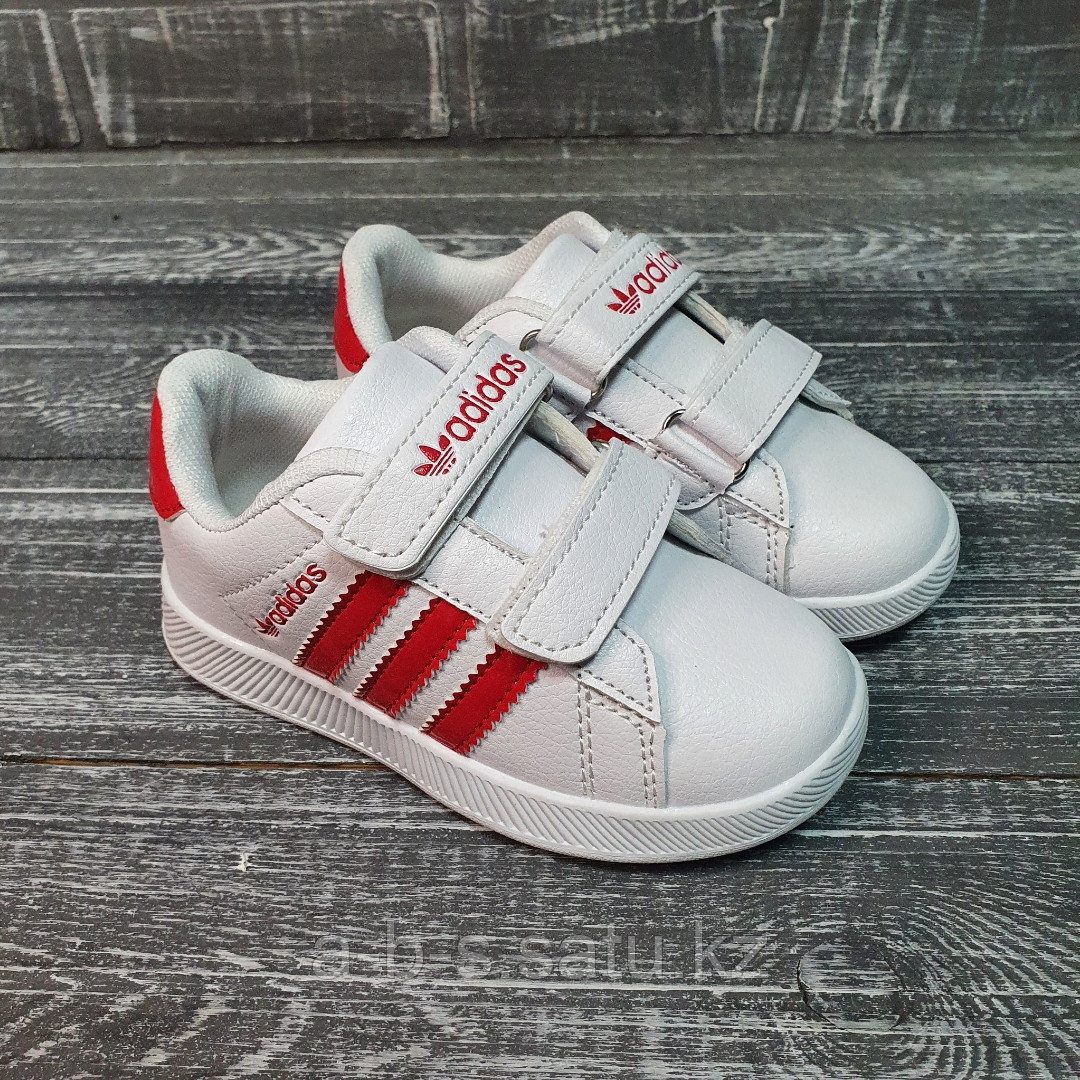 Кроссовки Adidas бело-красные