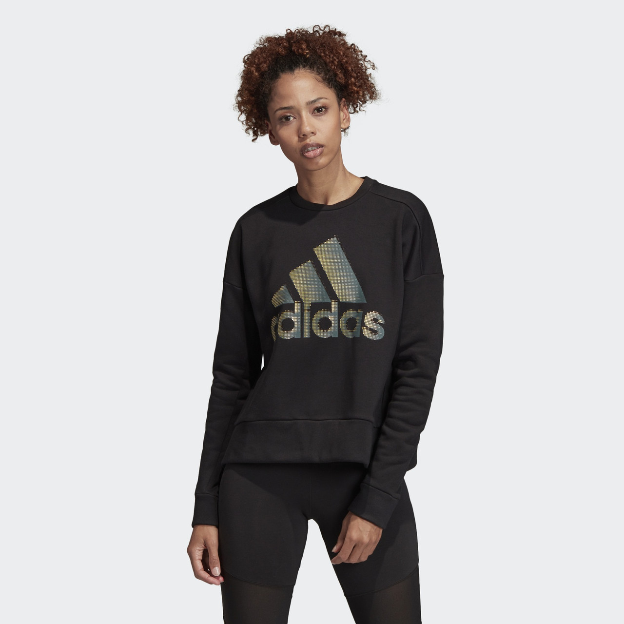 Adidas Женский свитшот - Е2