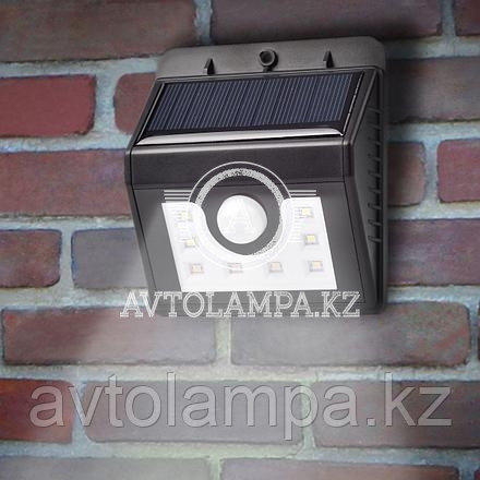 С датчиком дв. и фотореле 8LED LAMPER Светильник LED настенный на солнечной батарее, фото 1