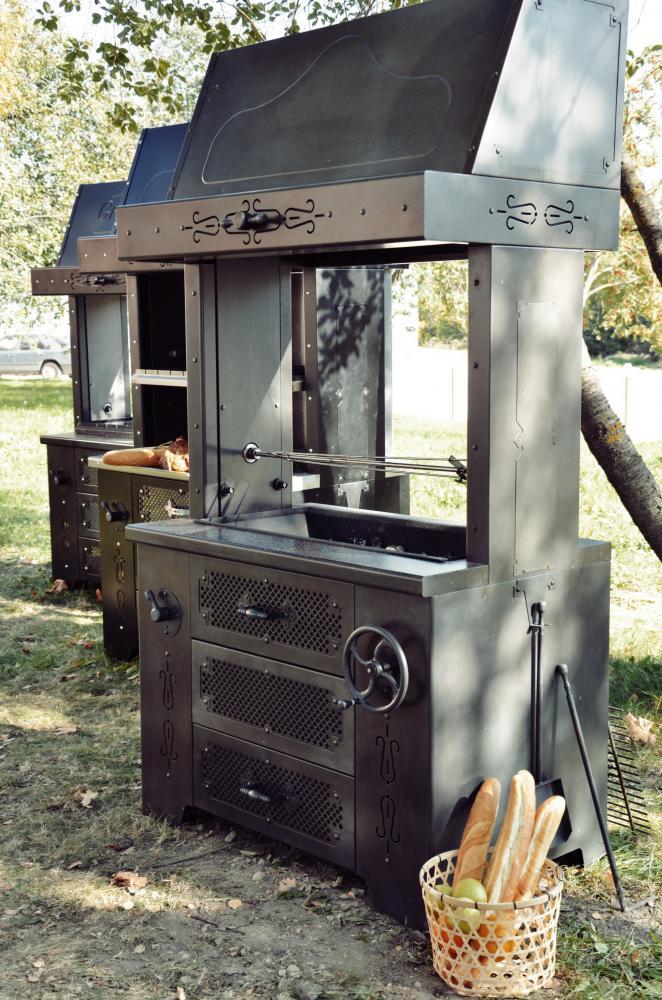 Мангал на древесном угле УММ/1 (для закрытой веранды) Grill Master