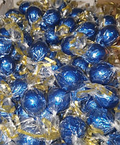 Шоколадные конфеты шарики с начинкой Fovourites 1кг (СИНИЕ)
