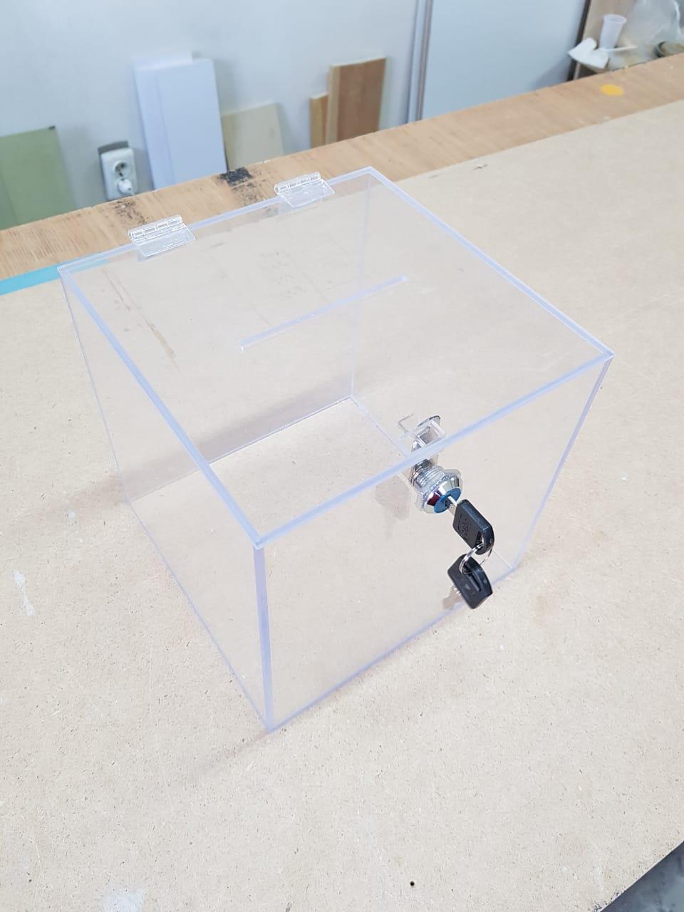 Изготовление акрилового ящика по индивидуальному заказу