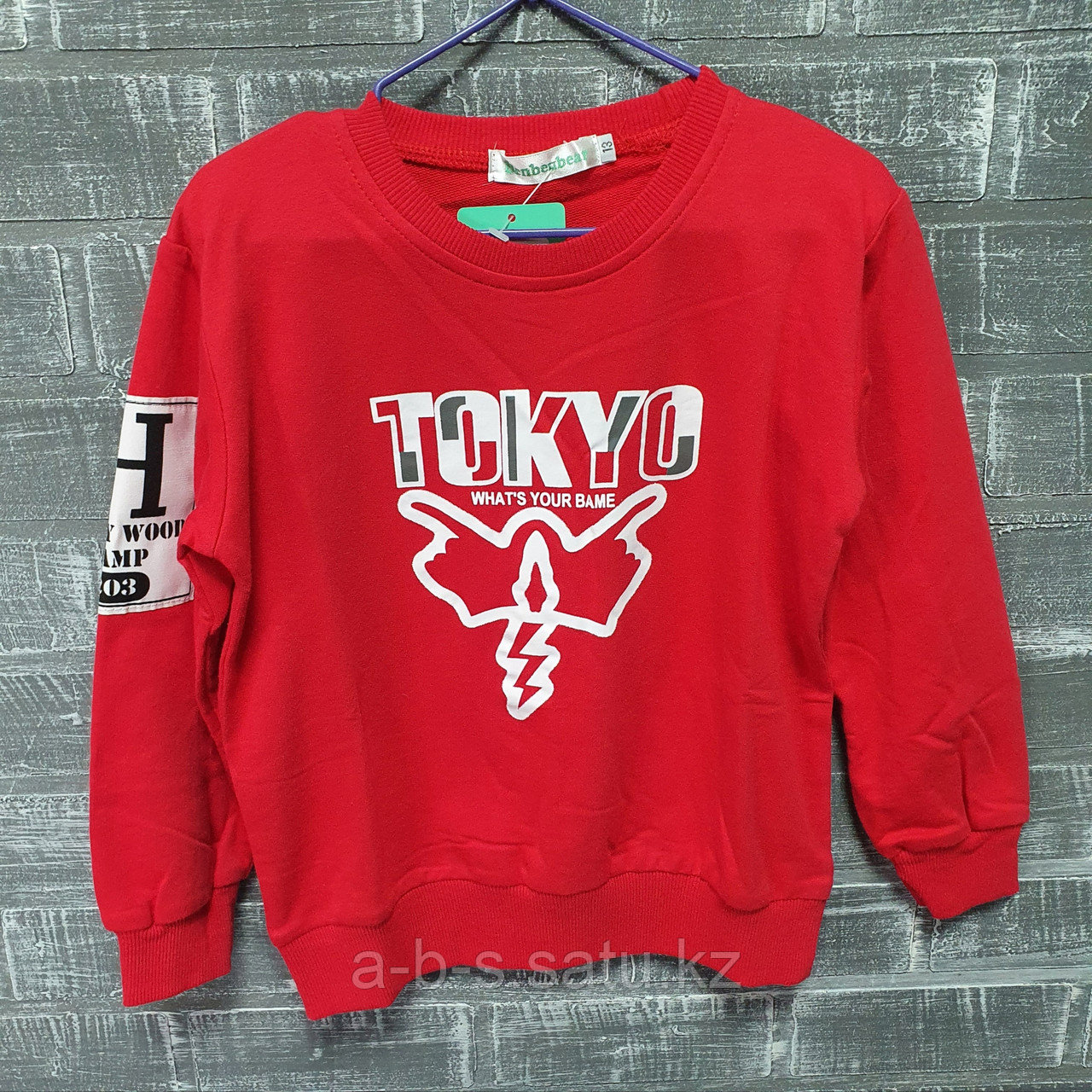 Свитшот красный Tokyo