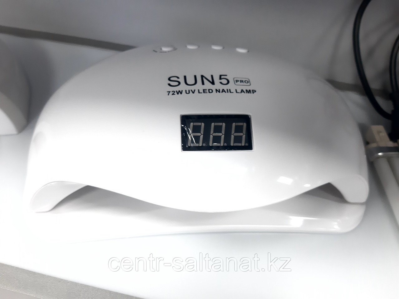 Led и UV лампа для сушки ногтей SAN R9 72 w