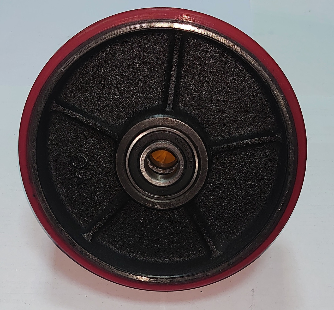 Колесо рулевое для гидравлической тележки полиуретан/сталь с подшипником (180*50*50) - фото 1 - id-p85962848