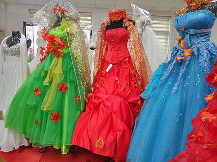 Порно фигурасы жақсы қыз Барби мен Кен қуыршақтарының секс бейнелері