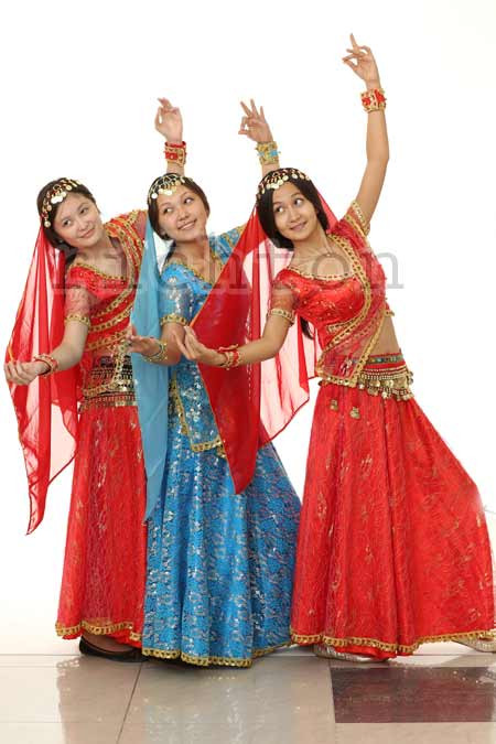 Индийские сари, оригинальные костюмы. Алматы - фото 7 - id-p86202788