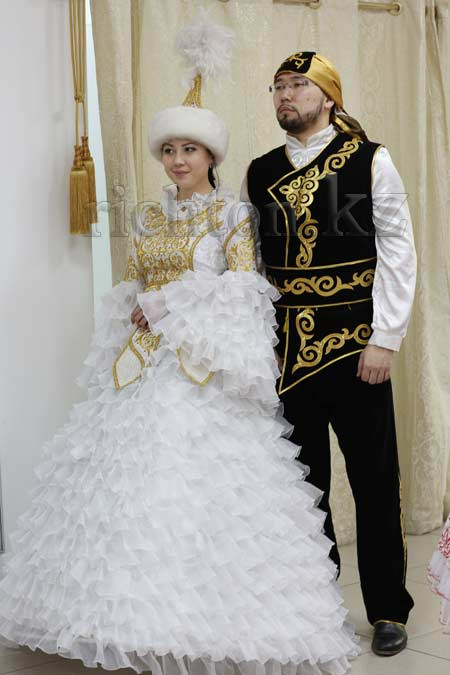 Казахский национальный мужской костюм Алматы. Белый сценический - фото 4 - id-p86202809