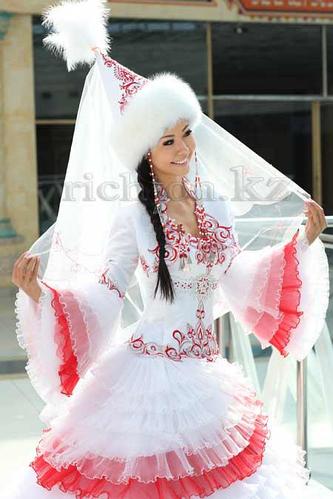 Мәскеулік жезөкшелердің интимдік фотолары бар профильдері