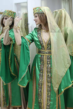 Турецкие народные костюмы женские. стильные закрытые