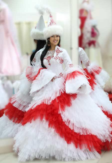 Казахское платье На узату. Радуга яркая - фото 4 - id-p86202923