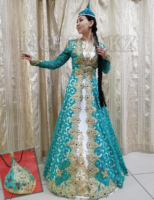 Ағайындылардың топтық порно видеосы