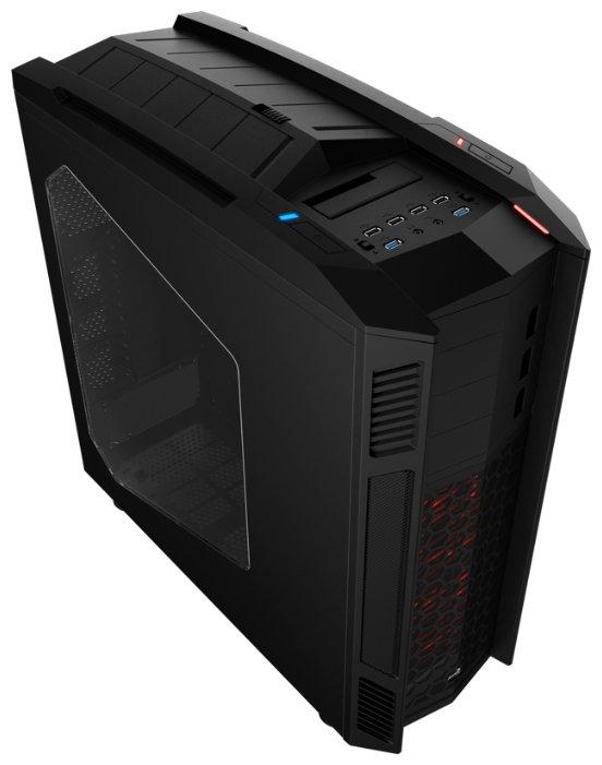 Компьютерный Корпус AeroCool XPredator II, Black (уценка. небольшой  скол краски  снизу)