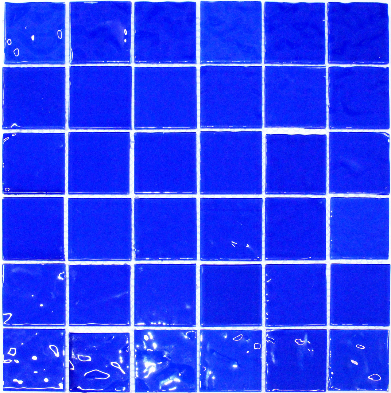 Крупная стеклянная мозаика light blue