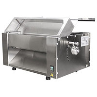 Машина тестораскаточная МРТ-2 (645х500х420(440) мм, 35кг/ч, 0,25 кВт, 220 В)