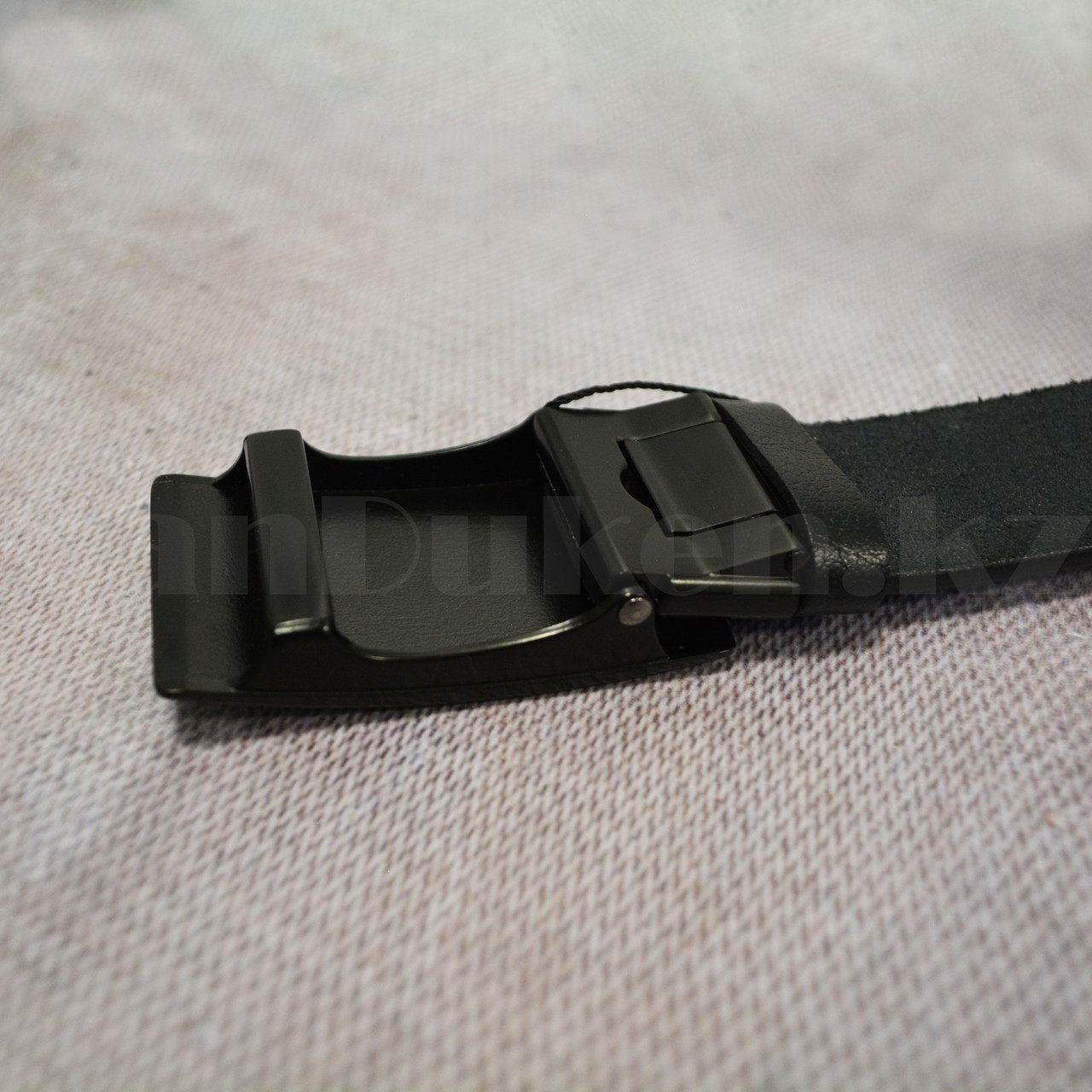 Ремень мужской кожаный с автоматической пряжкой-зажимом черный 002 - фото 4 - id-p86537868