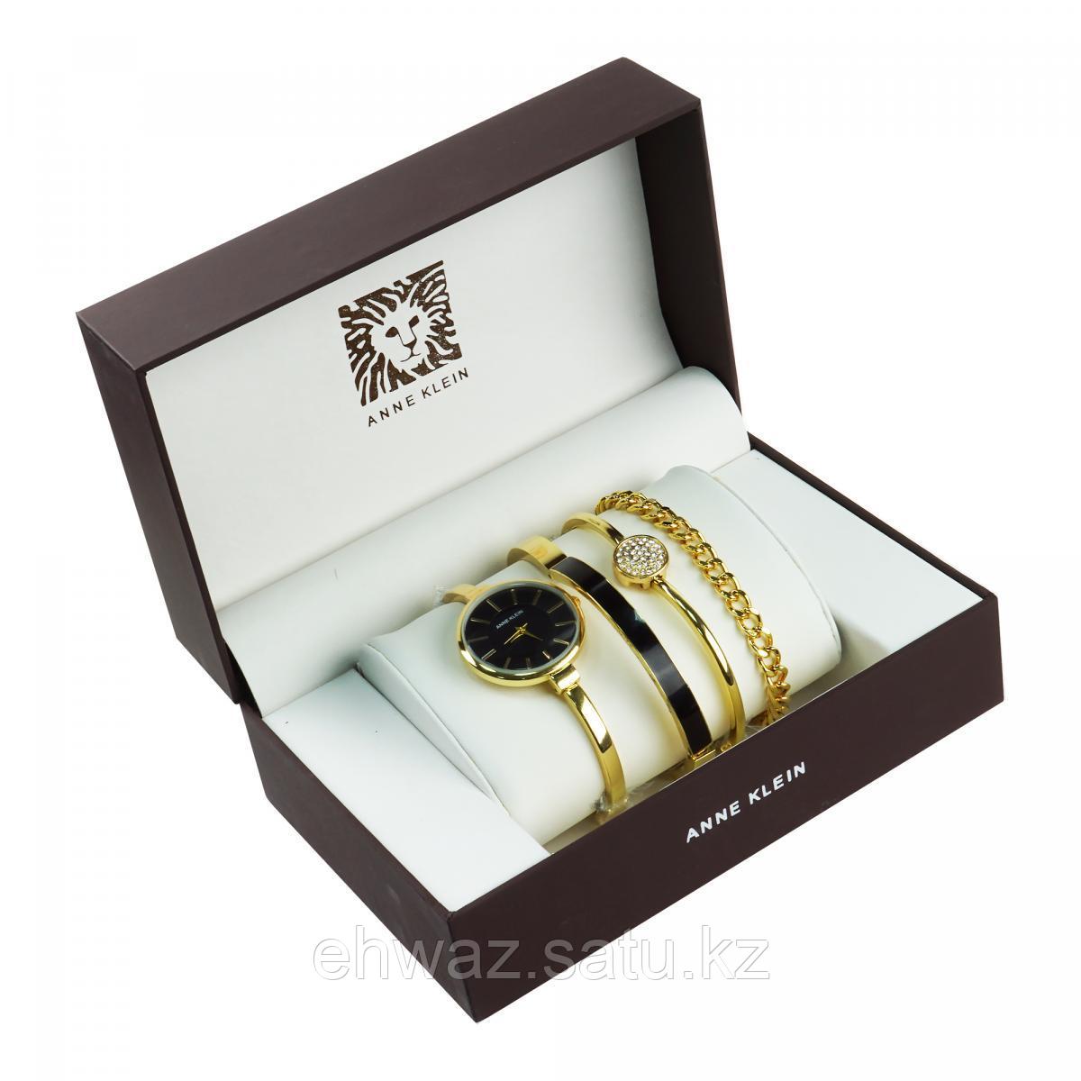 Часы в подарочной упаковке Anne Klein, цвет золотистый + черный