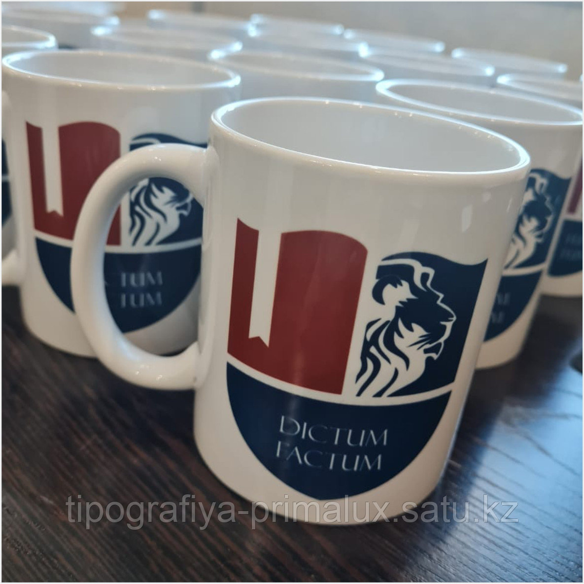 Нанесение логотипа на кружку