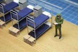 Двухъярусная металлическая кровать