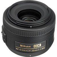 Nikon AF-S DX NIKKOR 35мм f/1.8G объективі