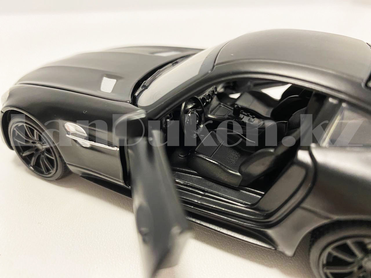 Игрушка детская машинка металлическая с свето-звуковым эффектом Die-Cast Metal Model Car 1:32 Mini черная - фото 4 - id-p87054508