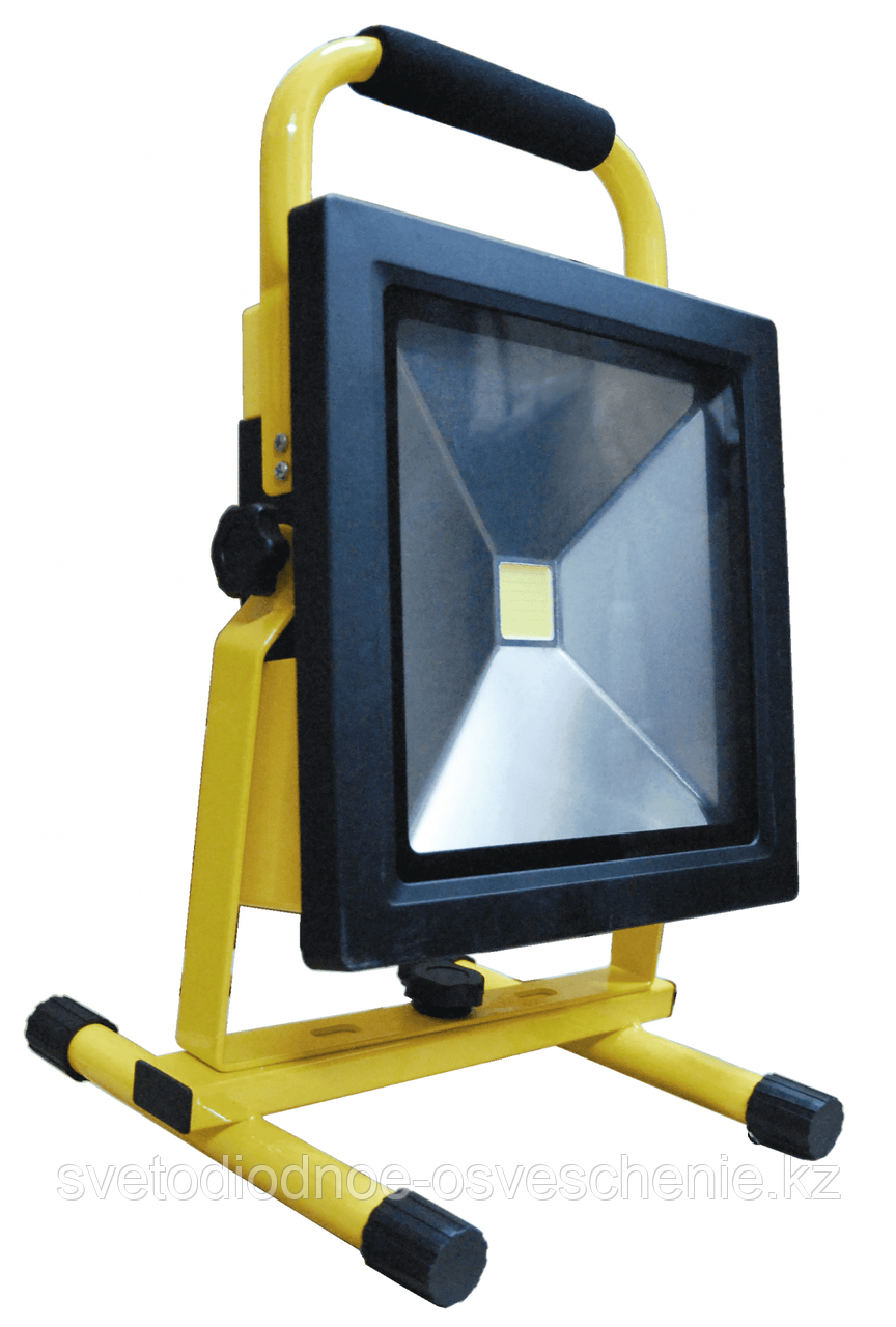 Led прожектор переносной 50W IP65 с батареей