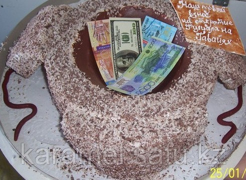 Торт шоколадный Шапка с деньгами