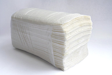 Бумажные полотенца V-укладка