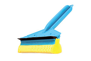 Щетка с поролоном и сгоном