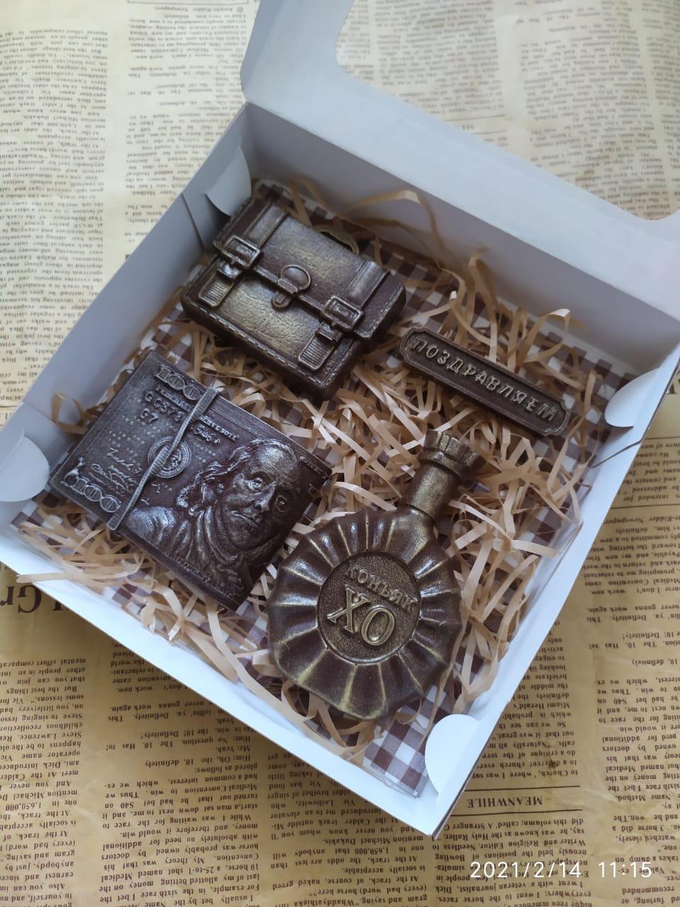 Подарок "Любимому мужчине" (шоколад в картонной коробке 17см х 17см), фото 1