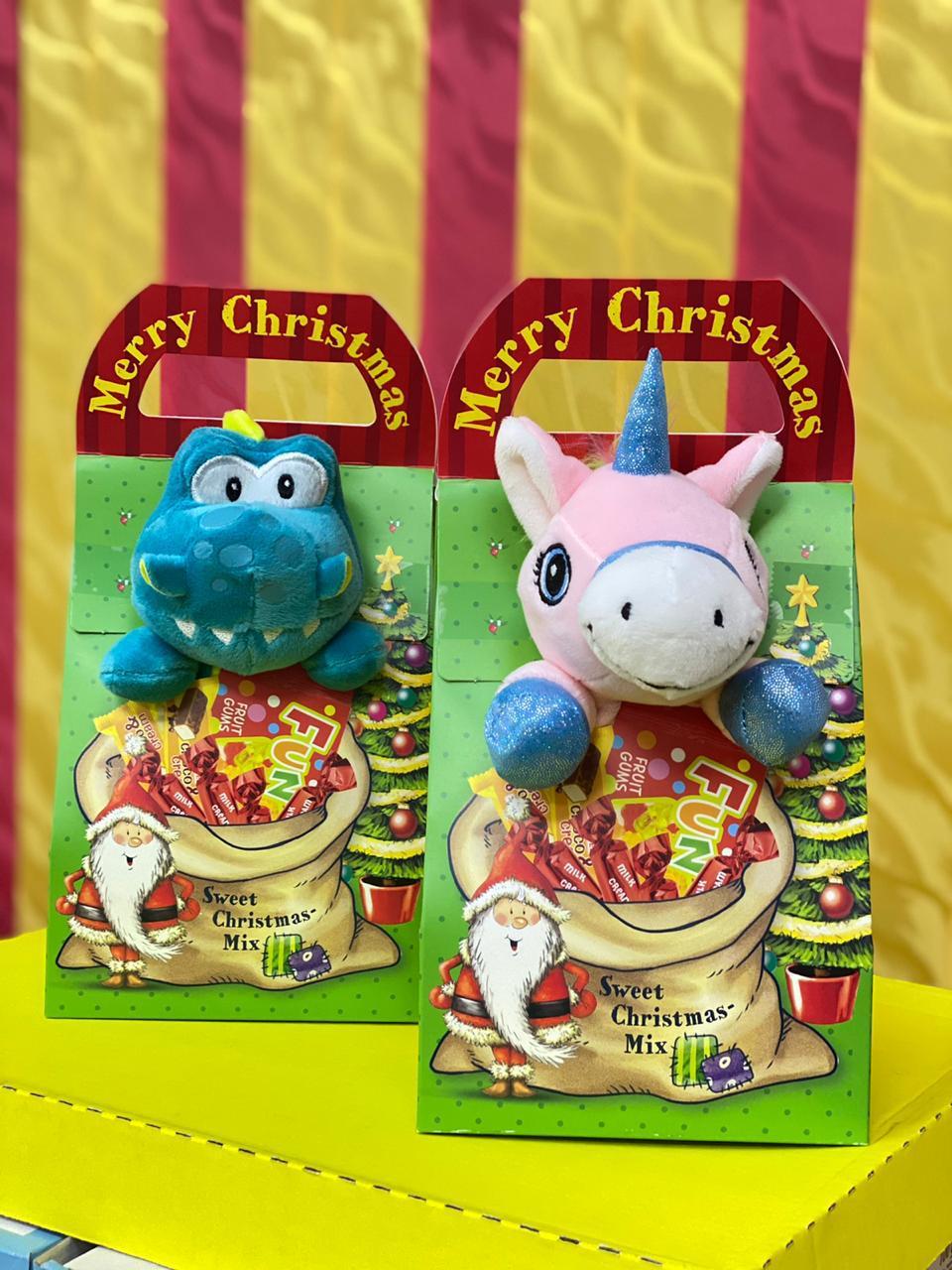Подарочек мягкая игрушка +сладости Merry Cristmas
