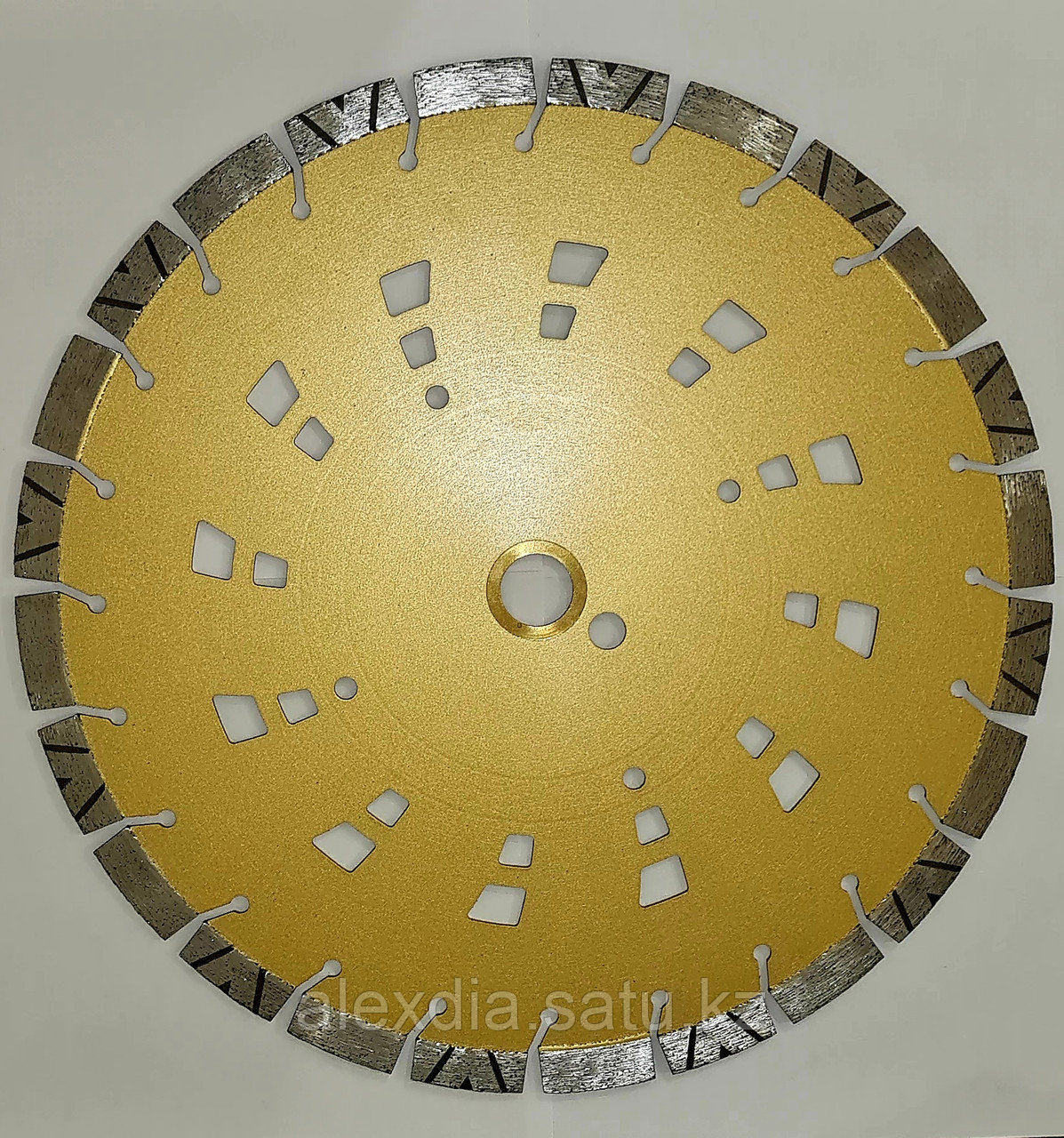 Алмазный диск серии Universal 500 мм. ALEXDIA