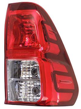 Задний правый фонарь на Toyota Hilux Revo 2016-2020 г.в.