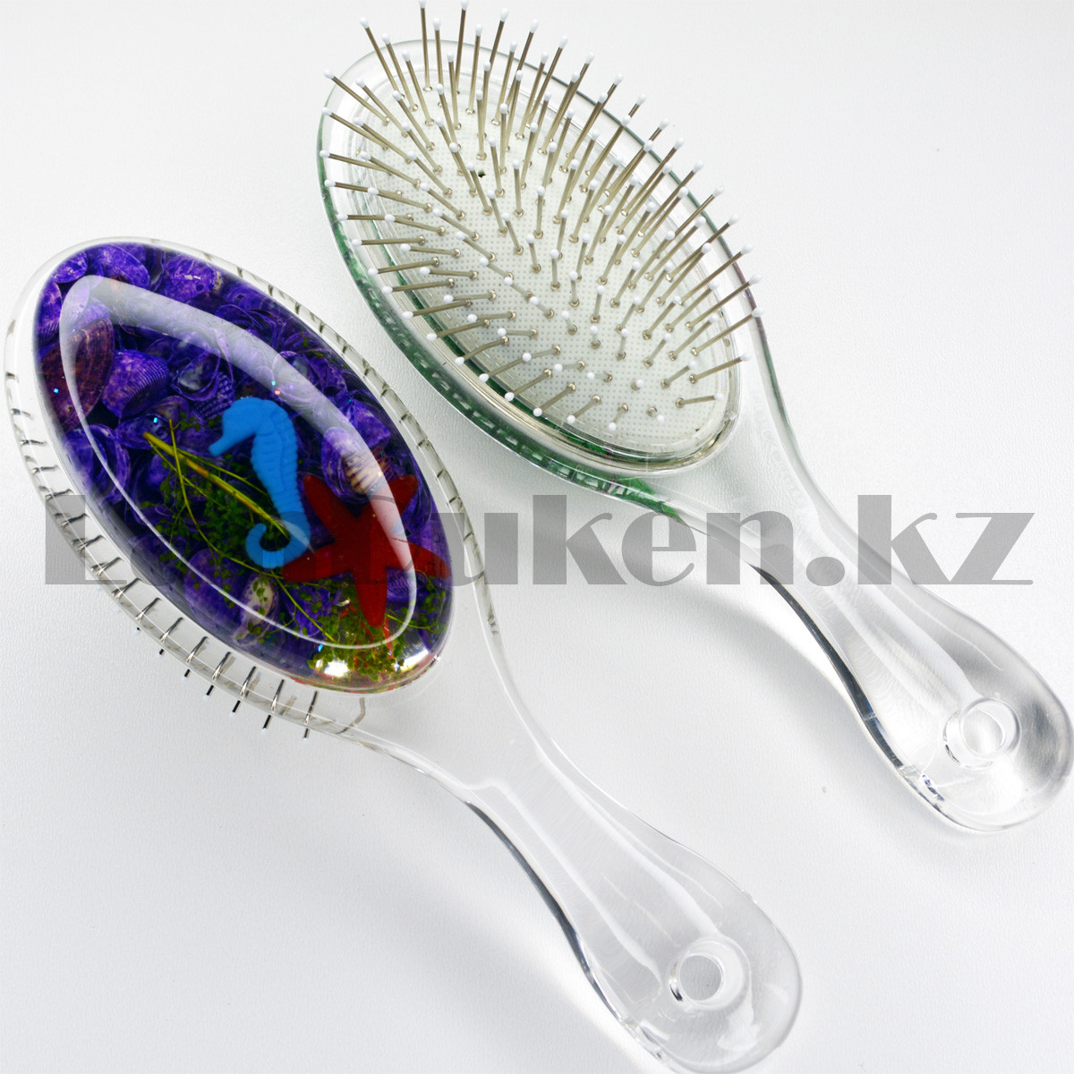 Массажная расческа 3D с металлическими зубцами Crystal comb с ракушками фиолетовая