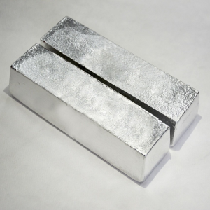 Слиток алюминиевый АД31Е (1310Е) ГОСТ 4784-97