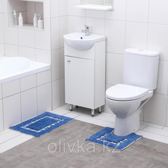 Набор ковриков для ванны и туалета Доляна «Цветы», 2 шт: 40×40, 40×60 см, 900 г/м2, 100% хлопок, цвет синий