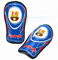 Щитки футбольные детские