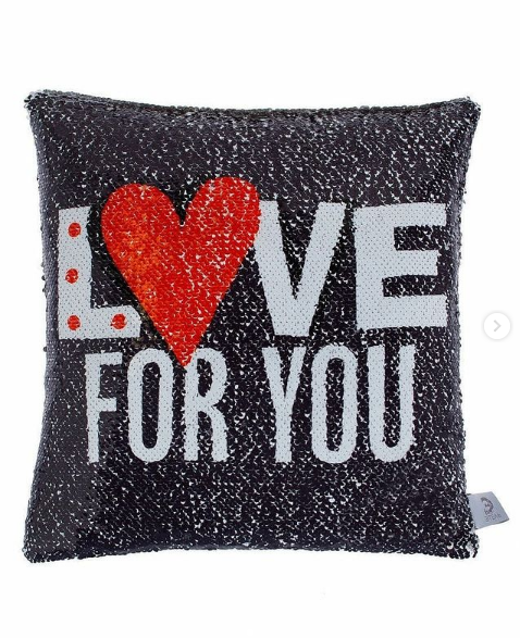 Подушка декоративная "Love for you", с пайетками, фирмы Этель